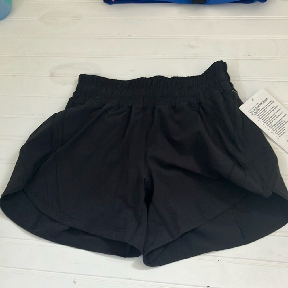 Lululemon Athletica Track That Black Medium Rise Athletic Shorts - Picture 4 of 7
